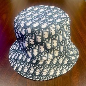 Teddy D Reversible Dior Bucket Hat pre-owned